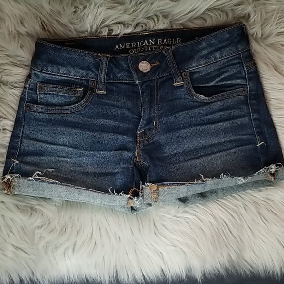American Eagle Jean Shorts Size 00 - Picture 1 of 3